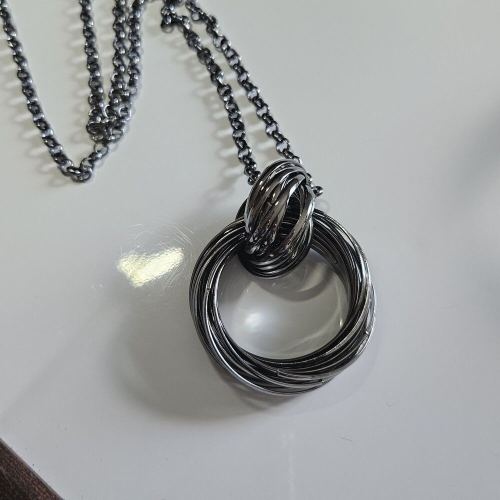 NY Women's Circle Pendant Necklace Silver Tone Metal Drop 35-37.5"